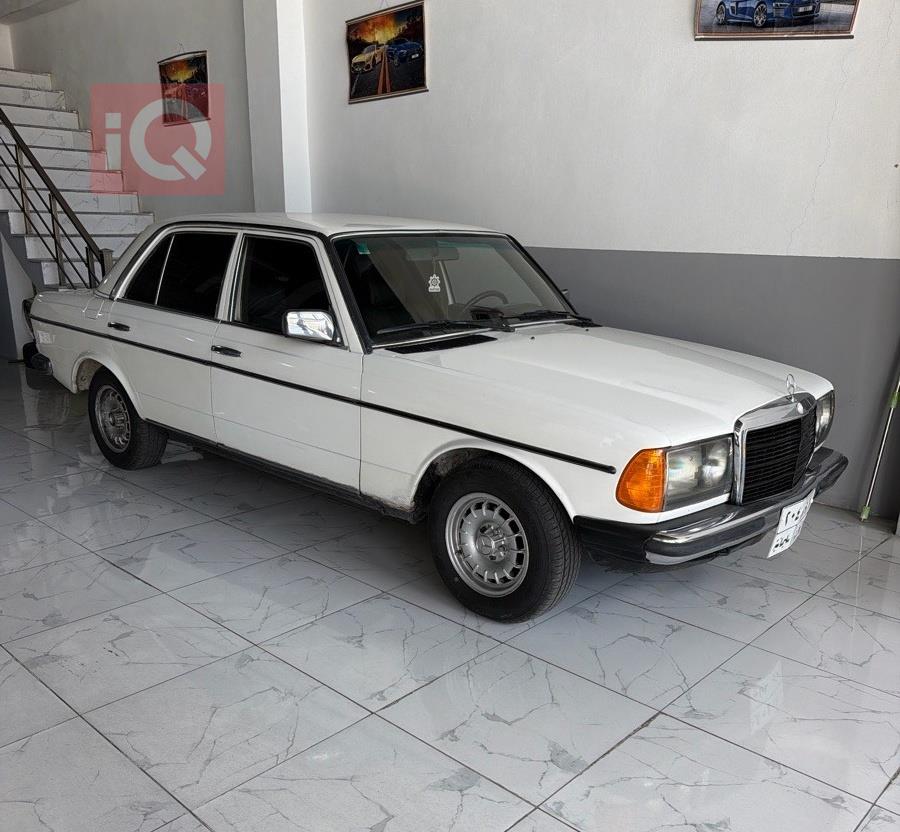 مرسيدس بنز E-Class